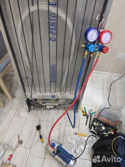 Ремонт и обслуживание холодильников/морозильников