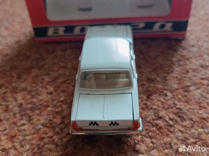 Волга газ-24 А14 такси редкие цвет