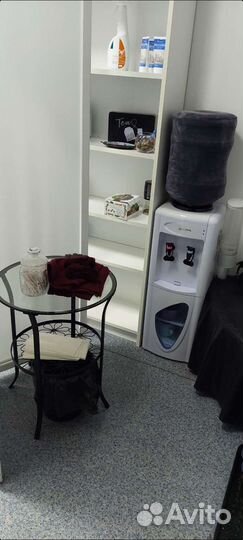 Кулер для воды напольный