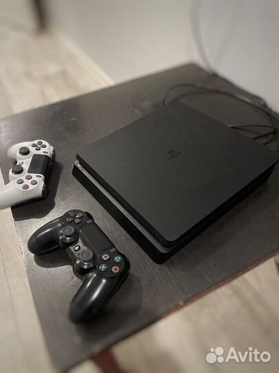Sony PS4 slim 1tb