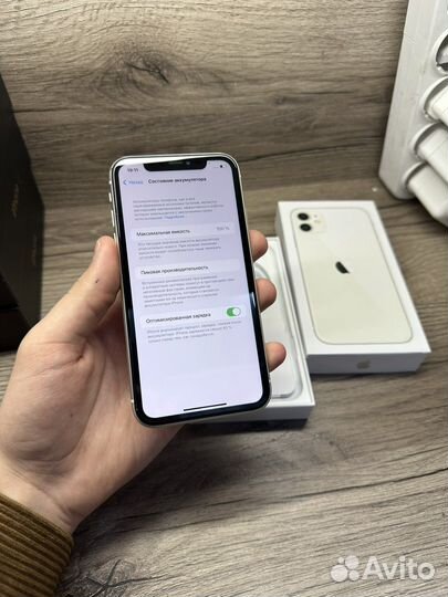 iPhone 11 128гб Как новый 100акб