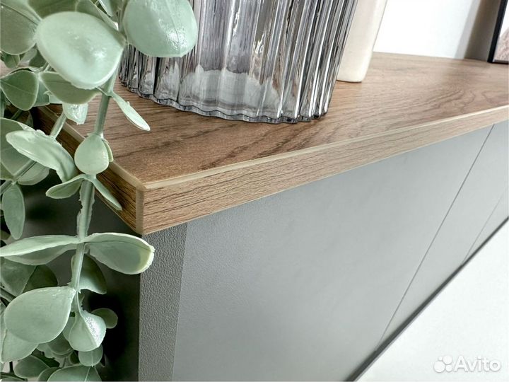 Тумба с ящиками