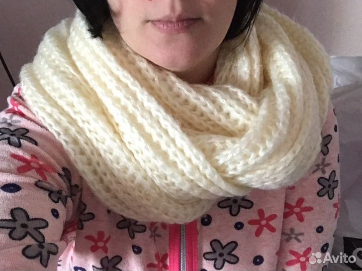 Женский шарф