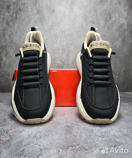 Кроссовки Nike мужские весна-лето