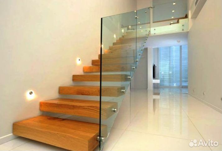 Стеклянные перила для лестниц