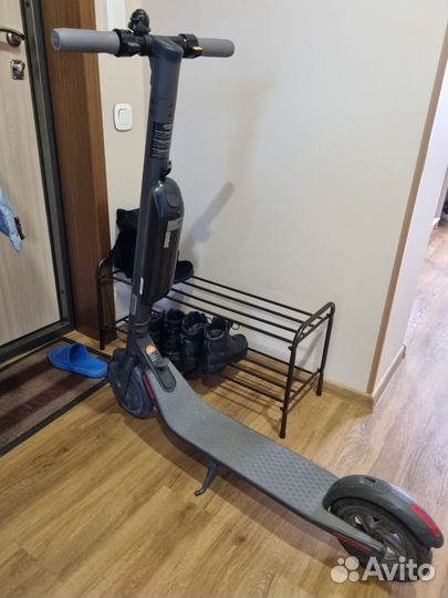 Электросамокат Ninebot e22