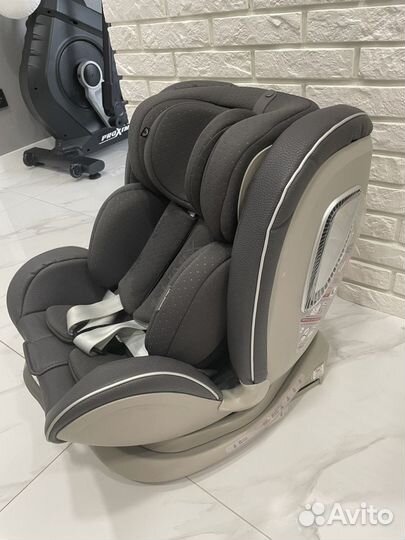 Детское автокресло от 0 до 36 с isofix