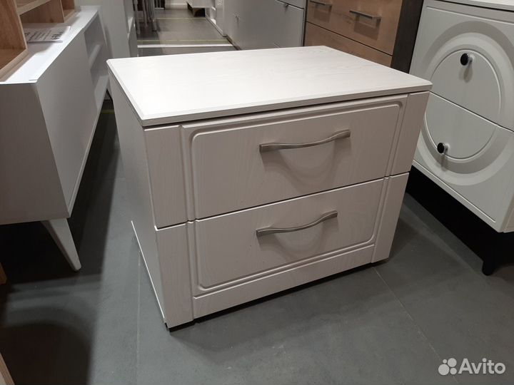 Тумба прикроватная 2 ящика мдф миндаль
