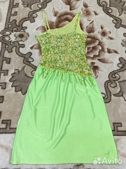 Платье вечернее