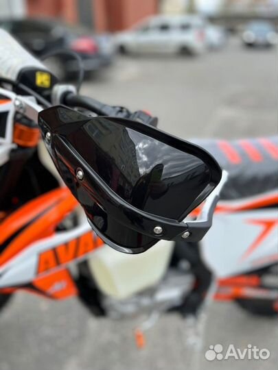 Мотоцикл Avantis A8 250carb