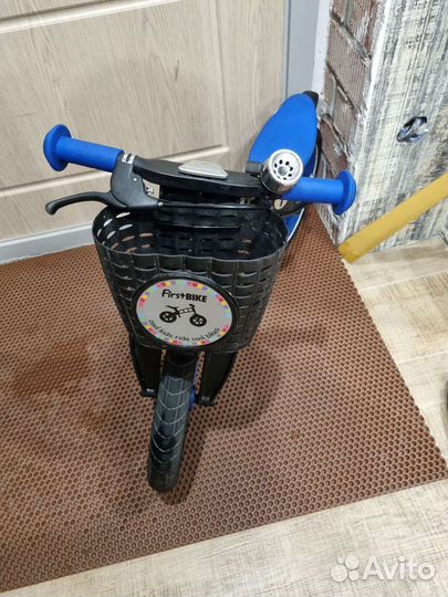 Беговел firstbike