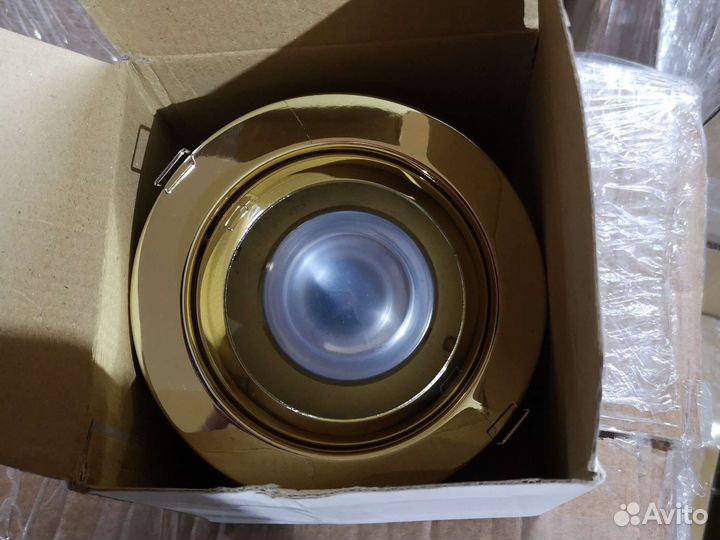 Светильник потолочный