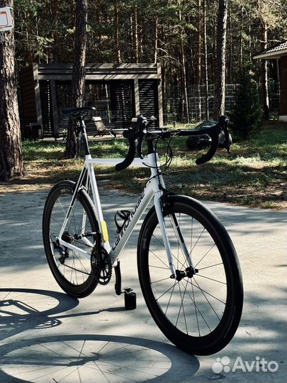 Шоссейный велосипед cannondale caad12 Ultegra
