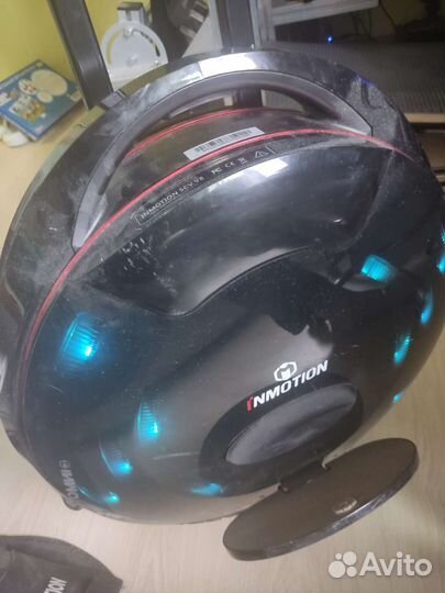 Моноколесо inmotion v8