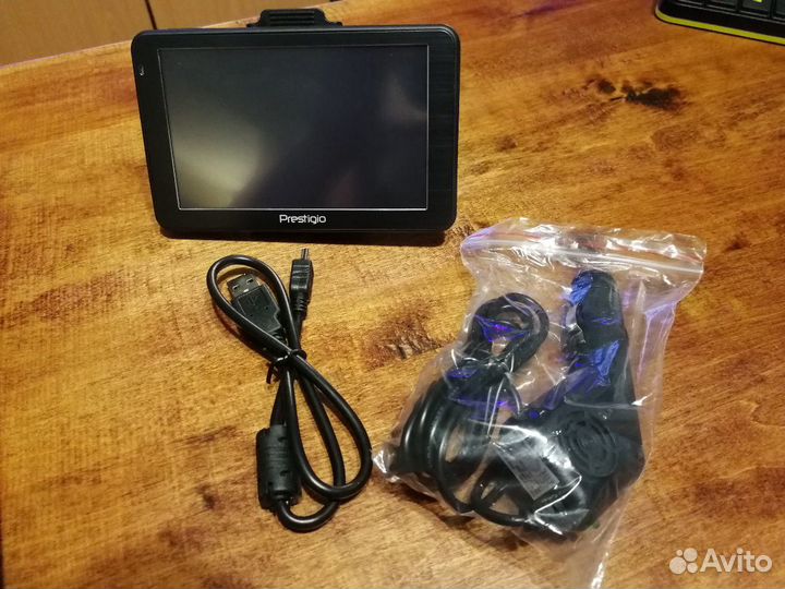 Автонавигатор Prestigio Geovision 5068