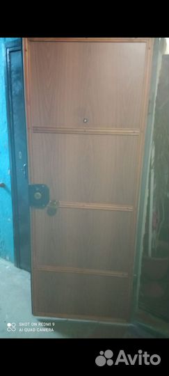 Дверь входная металлическая