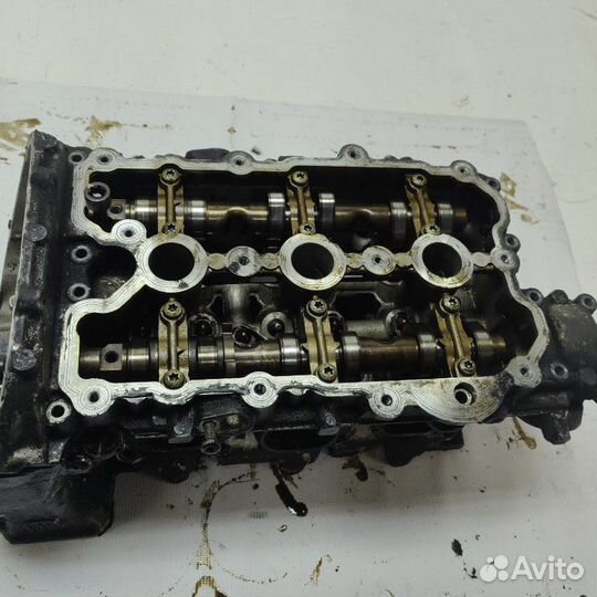 Головка блока цилиндров левая Audi A6 BDW 2004
