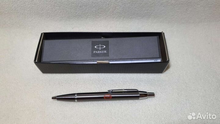 Шариковая ручка parker