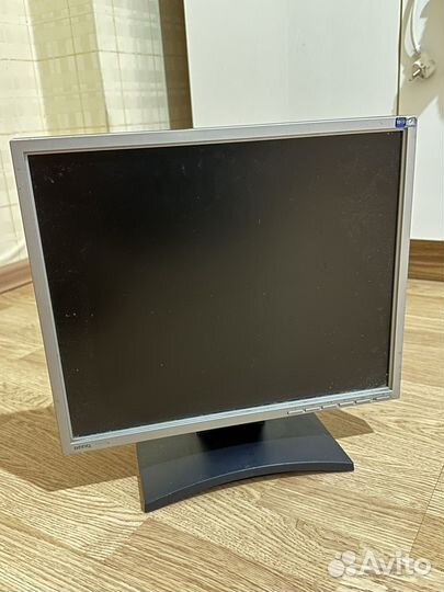 Монитор Benq Q7TS