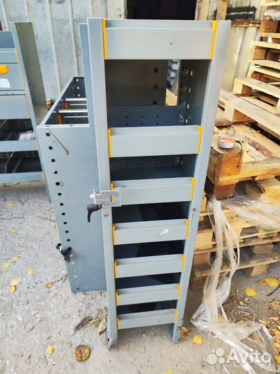 Стеллаж металлический в авто