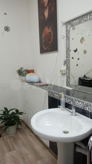 Место парикмахера, маникюрный кабинет