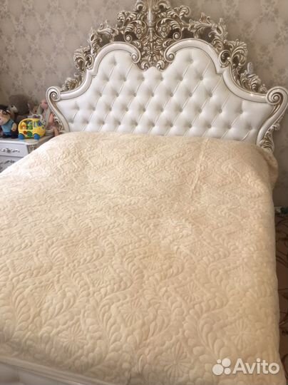 Покрывало велюровое