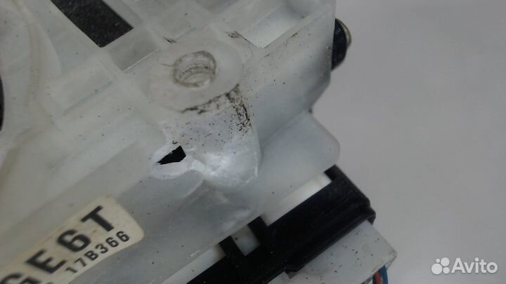 Переключатель поворотов и дворников Mazda Premacy