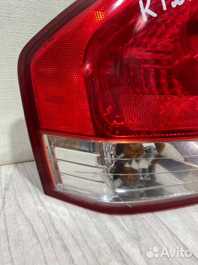 Фонарь задний Kia Cerato 2004 924012F310