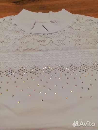 Блузка новая для школы 122-128-134