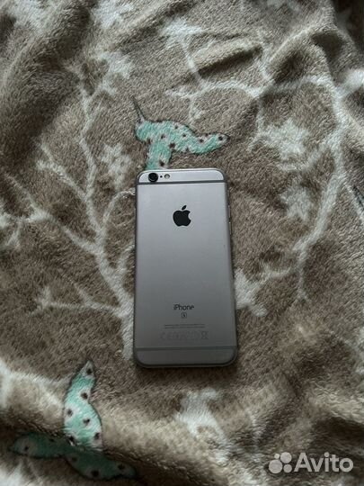 iPhone 6S, 16 ГБ
