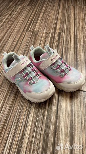 Кроссовки для девочки Geox