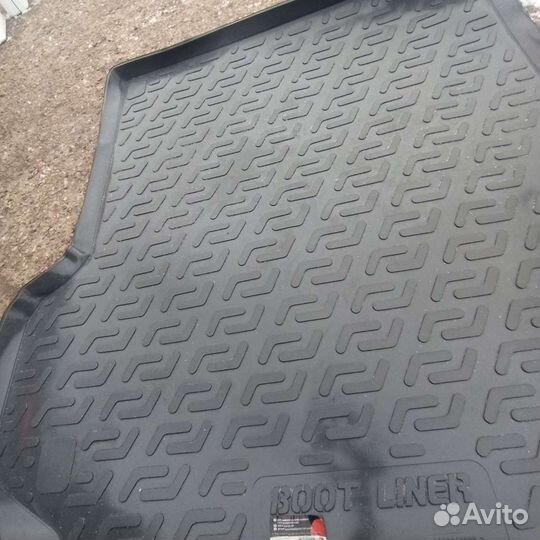 Коврик в багажник мицубиси паджеро спорт с 2008