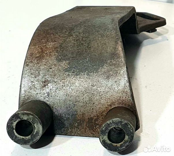 Кронштейн гидроусилителя Ауди 80 б3 / б4