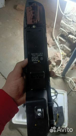 Блок управления стеклоподъемниками