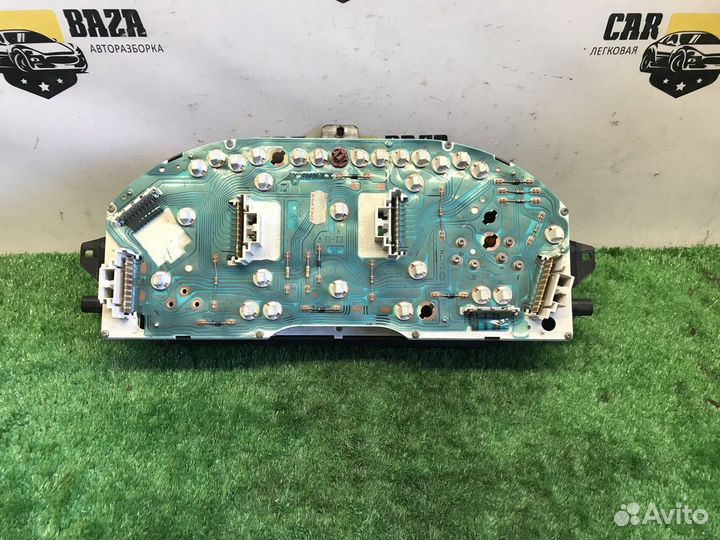 Панель приборов Renault Scenic