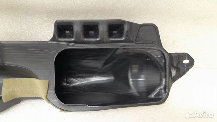 Воздуховод отопителя задний левый Lexus Lx570 J200