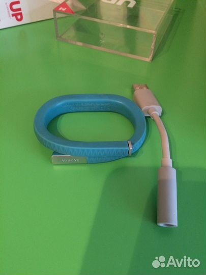 Фитнес браслет jawbone