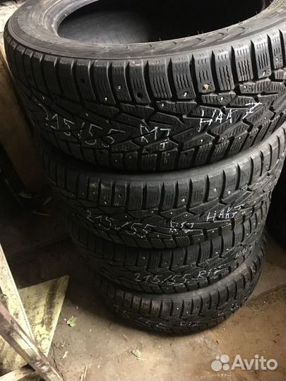 Nokian Tyres Hakkapeliitta 7 215/55 R17