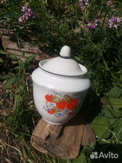 Сахарница, чашки фарфор СССР