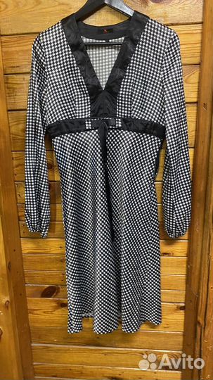 Платье женское 42 44