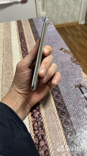 iPhone Xs, 256 ГБ