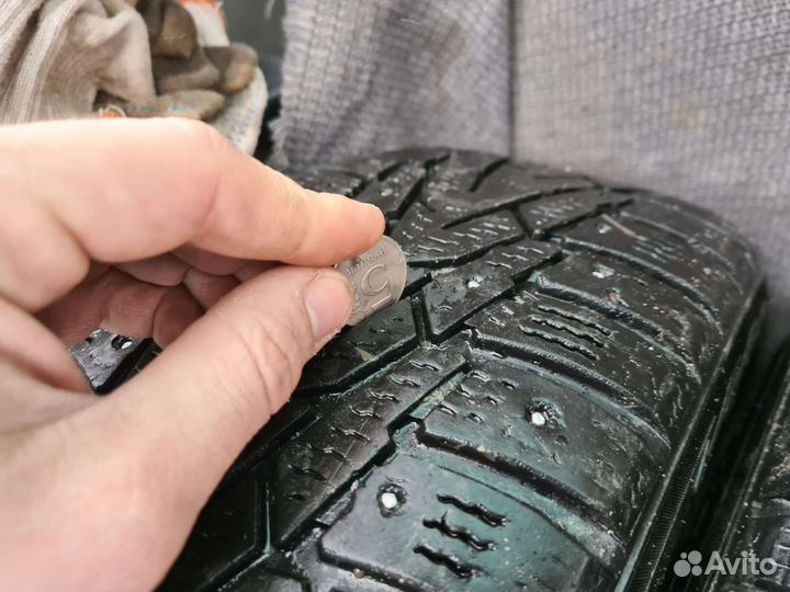 Nokian Tyres Hakkapeliitta 7 185/60 R15