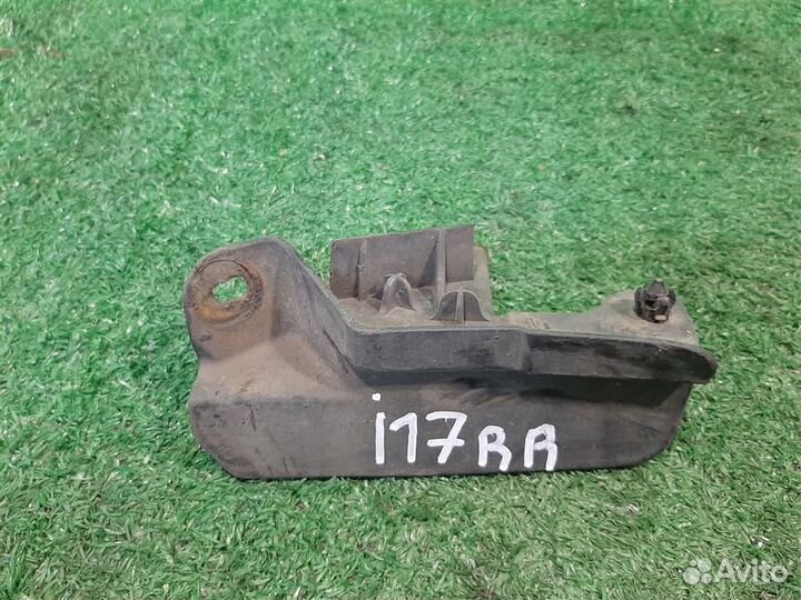 Брызговик задний правый Lexus GS 450H 2007