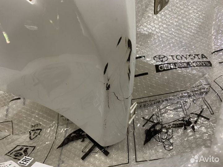 Передний бампер Lexus LX 570