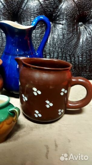 Старинная керамика. Кувшины, горшки