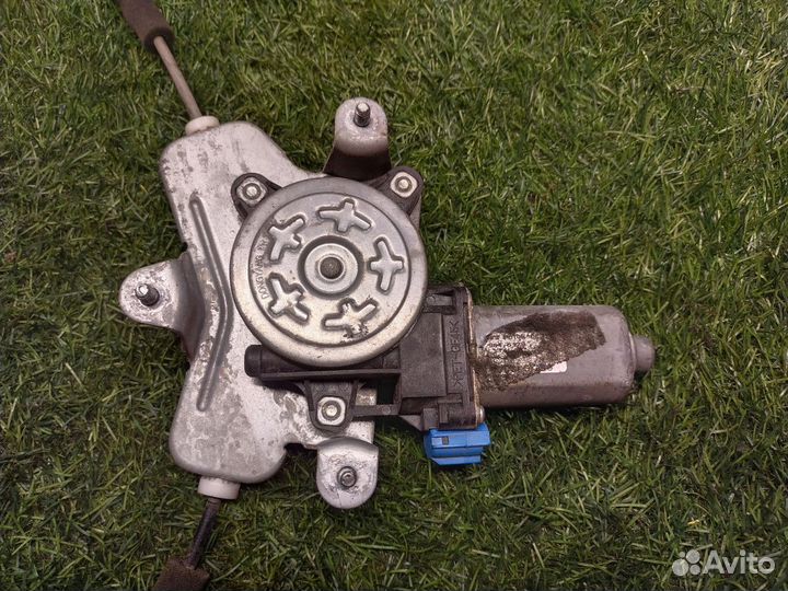 Моторчик стеклоподъёмника передний Chevrolet