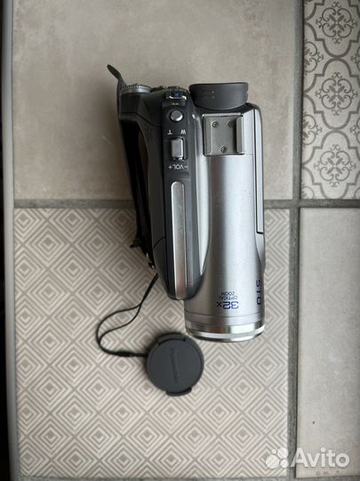 Видеокамера Panasonic VDR-D220 цена