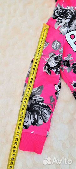 Спортивный костюм для девочки новый