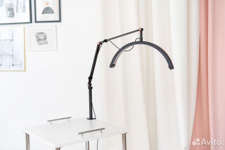 Бестеневая лампа на струбцине