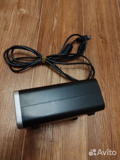 Звуковая карта behringer U-phoria UM2